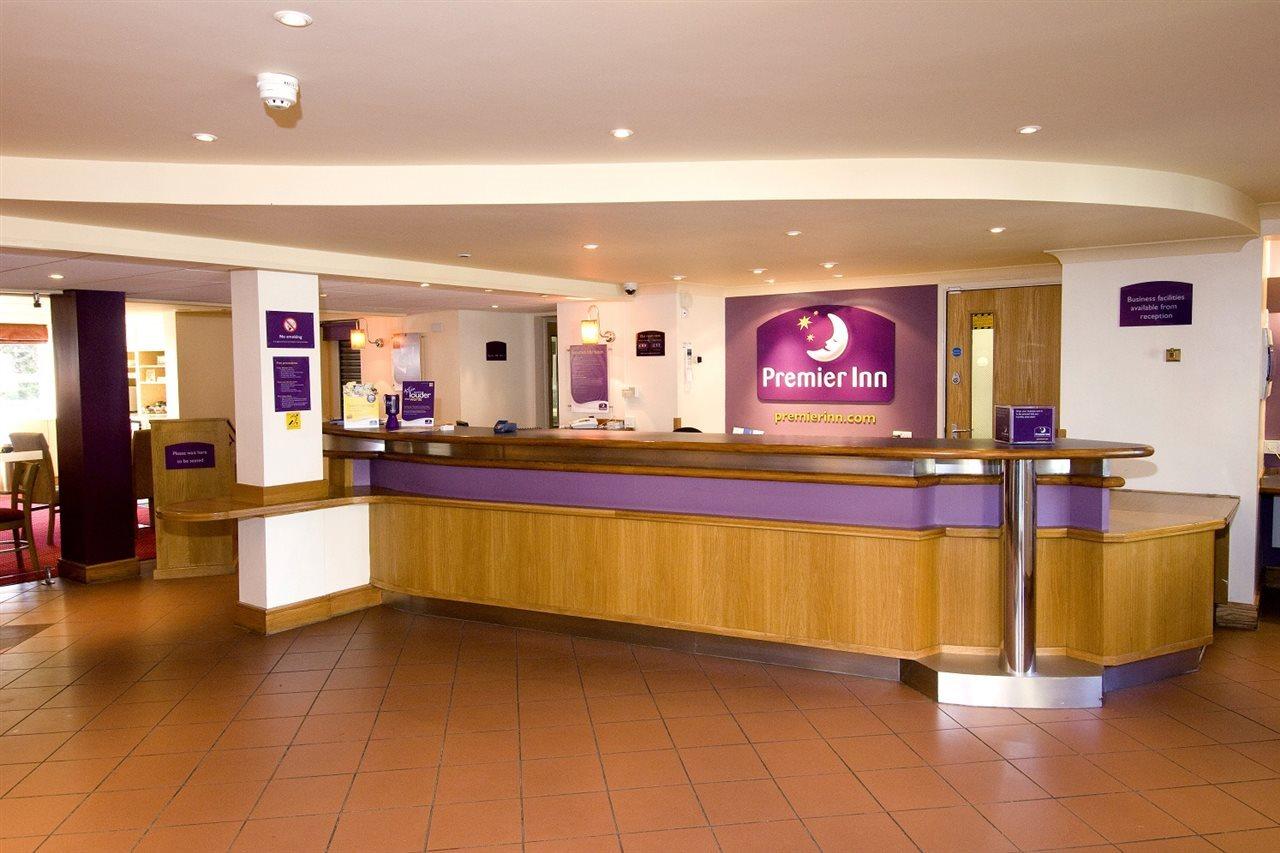Premier Inn Birmingham South - Hall Green Bagian luar foto