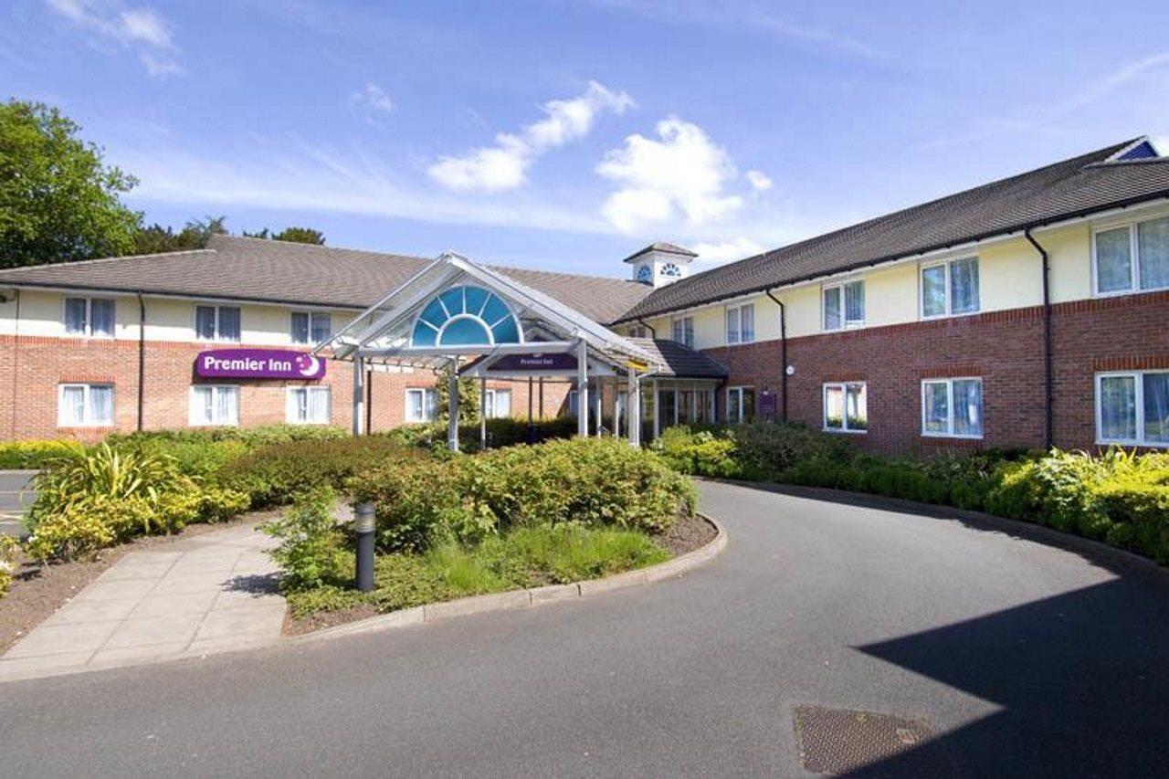Premier Inn Birmingham South - Hall Green Bagian luar foto